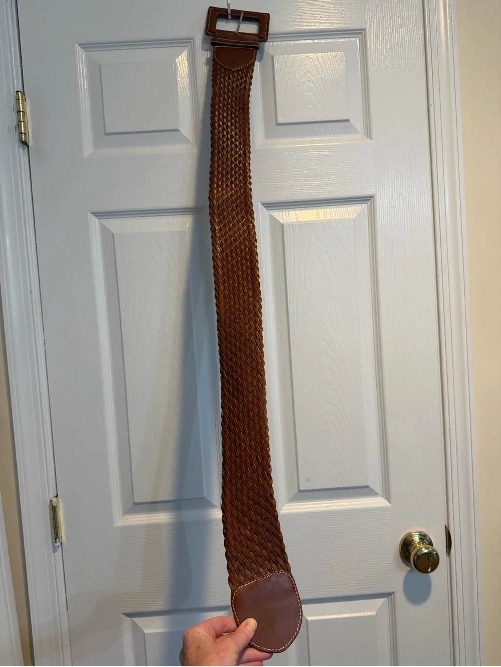 Women's Woven Leather Belt in Brown